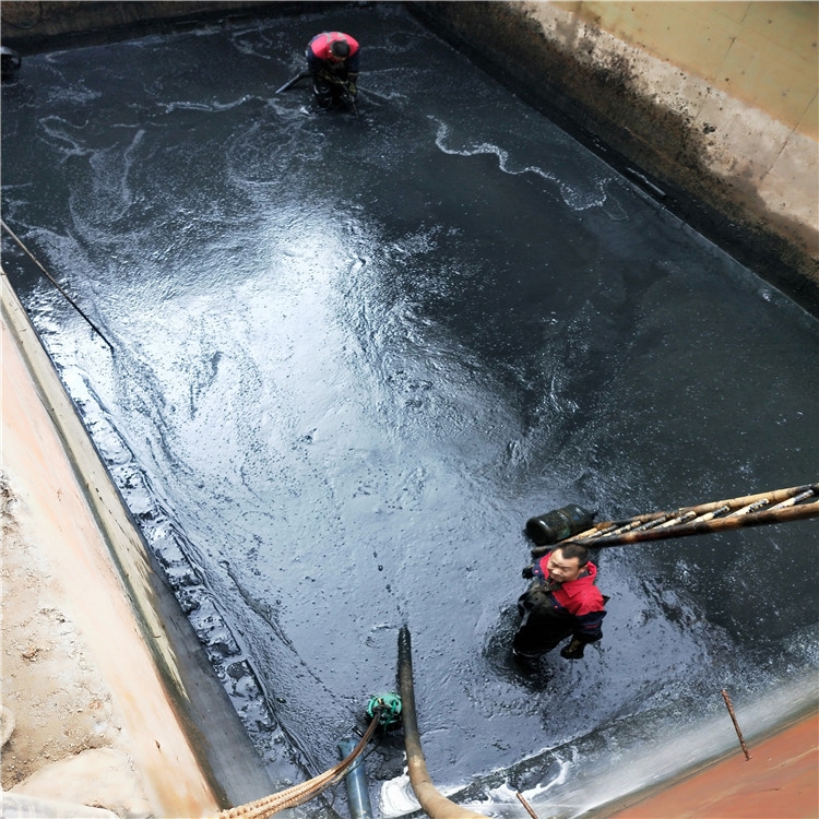 济水街道废水池清理